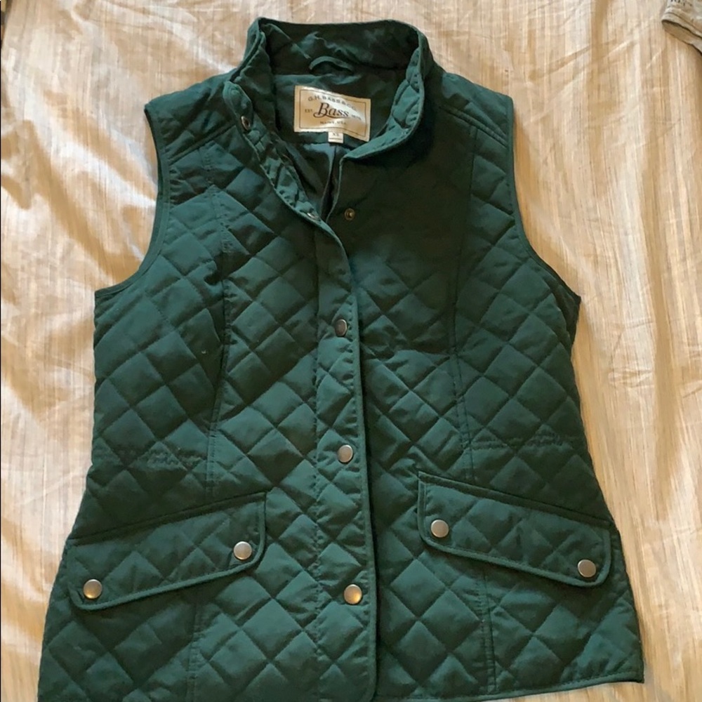 NWOT Bass Quilted Vest